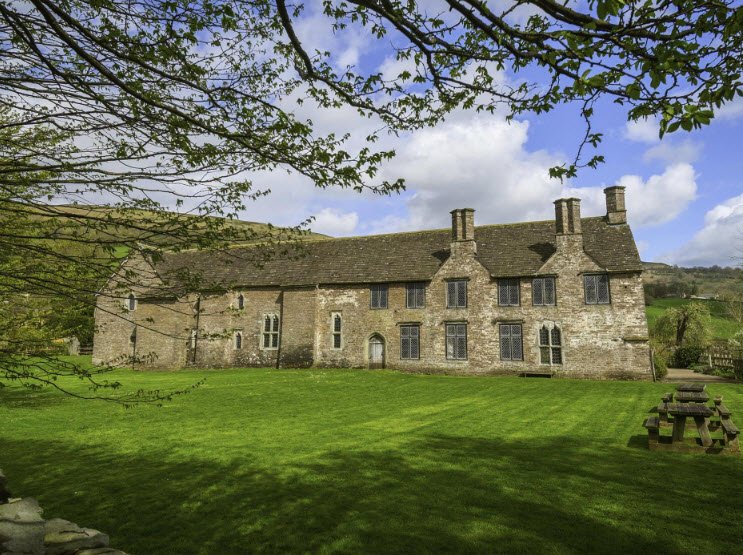 Llys a Chastell Tre-tŵr / Tretower Court and Castle, United Kingdom